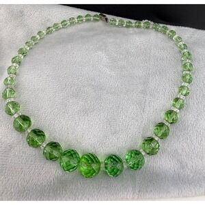 Vintage Glass Beaded Necklace Faceted Graduated 15"